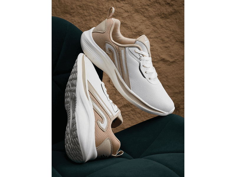 MISS CR White Women's Running Shoes at 55% Off